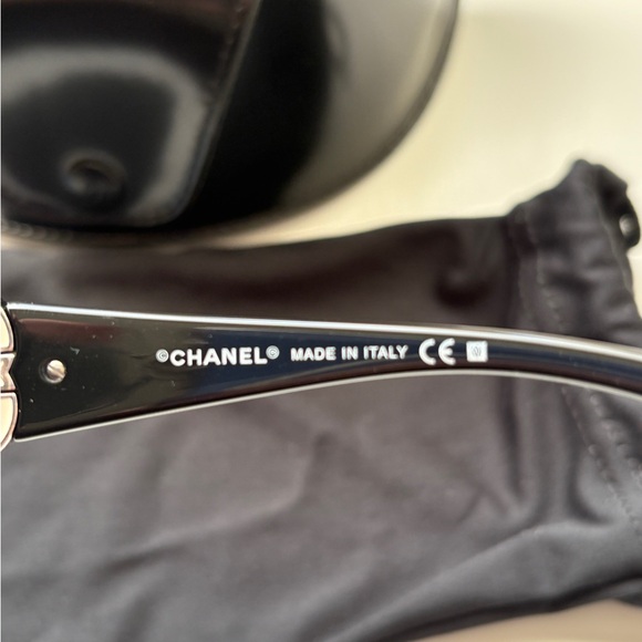 Chanel sunglasses 4164 Camelia flower, authentic - Picture 11 of 14